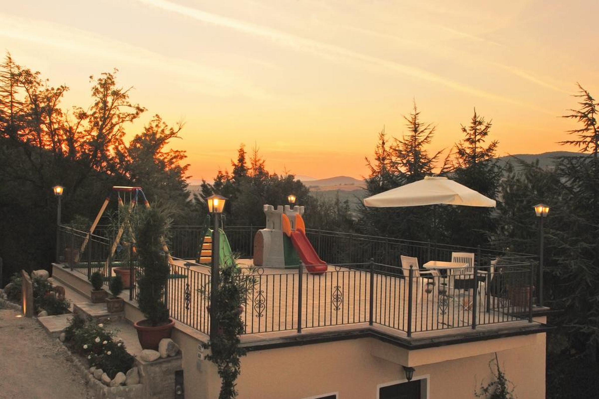 B&B La Terrazza Del Subasio Ассизи Экстерьер фото
